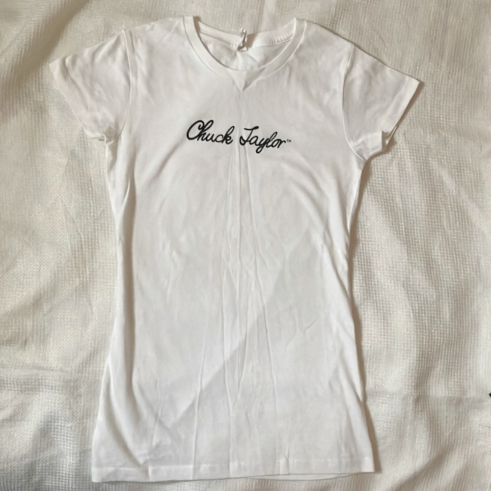 Chuck Taylor Converse All Star white long t-shirt
